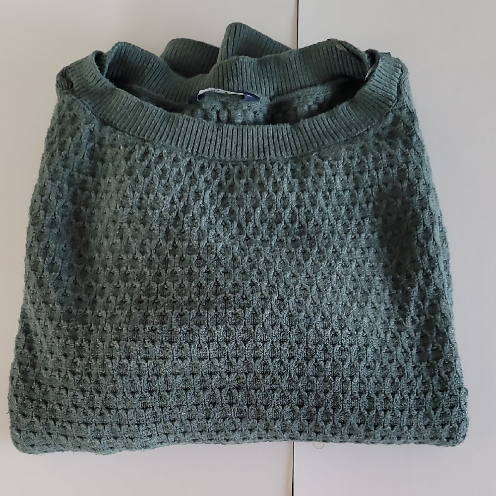 Women's Green Sweater